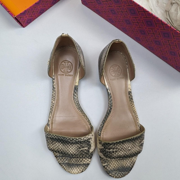 Tory Burch Snakeskin Print Savannah Flat Sandal - Picture 3 of 8